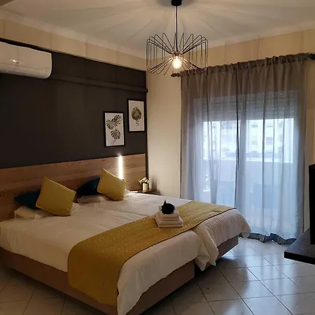 Appartement Kiss - *