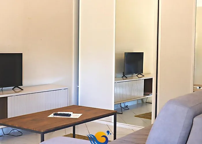 Appartement Kiss - *