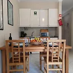 Kiss - Apartman